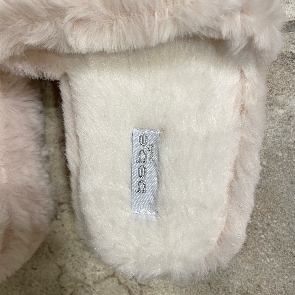 Bebe Girls Cream Fuzzy Slippers Bundle - Picture 4 of 7